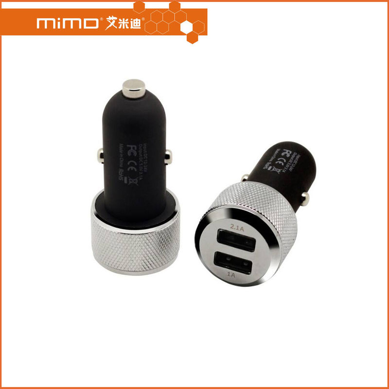 12V input 3.1A output iphone car charger
