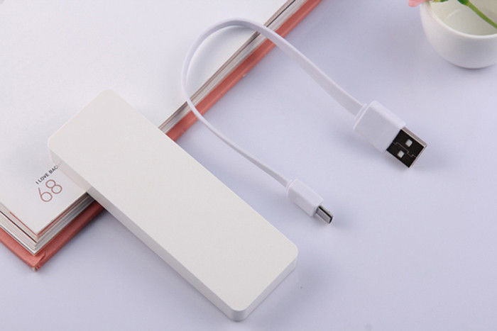 Customized Promotional Gift Power Bank 3000mah Mobile Charger For Cell Phone